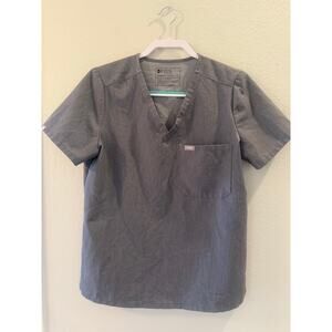 FIGS Technical Collection Gray Short Sleeve Scrub Top Sz M One Chest Pocket